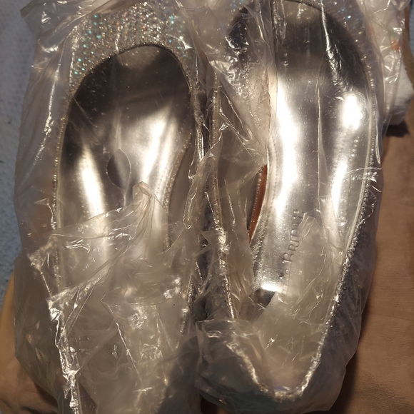 Formal shoes with handbag combo - Picture 8 of 9